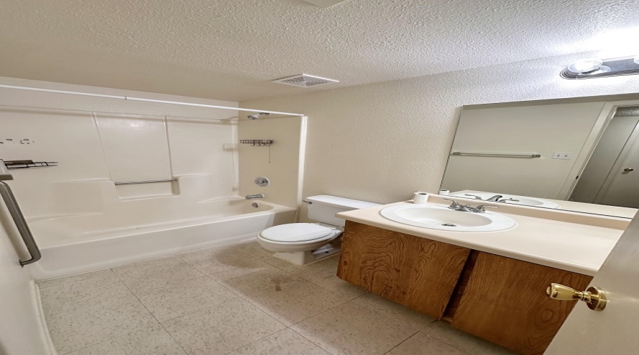 2950 S Mary Ave #27, Yuma, Arizona 85365, 1 Bedroom Bedrooms, 0 ,1 BathroomBathrooms,Apartment,For Rent,2,1977