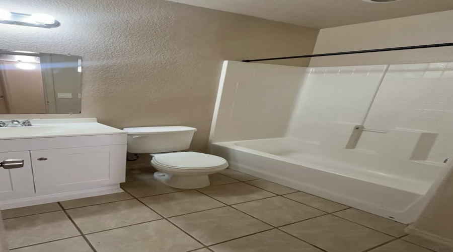 410 S Magnolia Ave #101, Yuma, Arizona 85364, 3 Bedrooms Bedrooms, 0 ,2 BathroomsBathrooms,Apartment,For Rent,1,2047