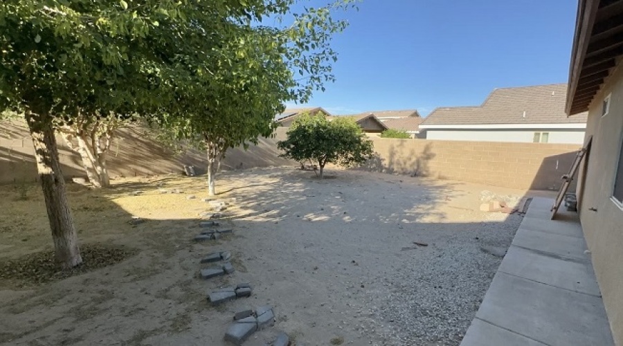 1998 E Los Olivos Dr, San Luis, Arizona 85349, 3 Bedrooms Bedrooms, 0 ,2 BathroomsBathrooms,Single Family Home,For Rent,0,2048