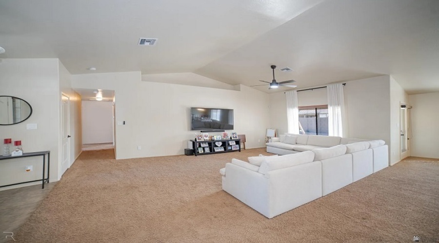 6163 E 47th St, Yuma, Arizona 85365, 3 Bedrooms Bedrooms, 0 ,2 BathroomsBathrooms,Single Family Home,For Rent,0,2052