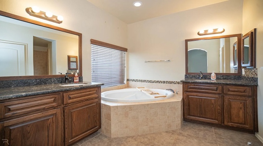 6163 E 47th St, Yuma, Arizona 85365, 3 Bedrooms Bedrooms, 0 ,2 BathroomsBathrooms,Single Family Home,For Rent,0,2052