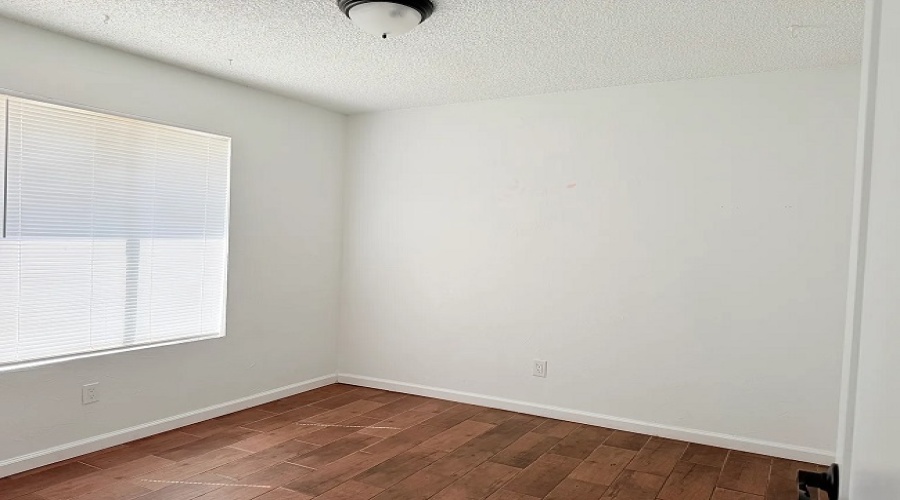 1758 W 25th Ln, Yuma, Arizona 85364, 3 Bedrooms Bedrooms, 0 ,2 BathroomsBathrooms,Single Family Home,For Rent,0,2053