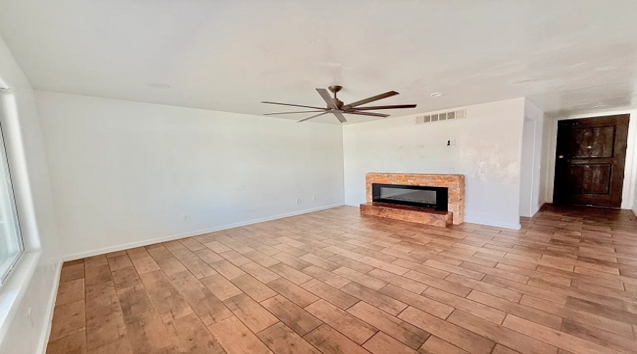 1758 W 25th Ln, Yuma, Arizona 85364, 3 Bedrooms Bedrooms, 0 ,2 BathroomsBathrooms,Single Family Home,For Rent,0,2053