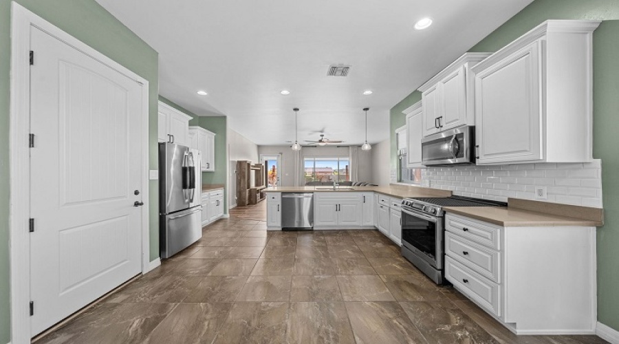 14739 E 47th Ln, Yuma, Arizona 85367, 3 Bedrooms Bedrooms, 0 ,2 BathroomsBathrooms,Single Family Home,For Rent,0,2054