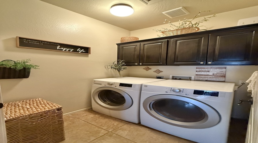 4528 S Jojoba Avenue, Yuma, Arizona, 3 Bedrooms Bedrooms, 0 ,2 BathroomsBathrooms,Single Family Home,For Rent,0,2059 4528 S Jojoba Avenue, Yuma, Arizona, 3 Bedrooms Bedrooms, 0 ,2 BathroomsBathrooms,Single Family Home,For Rent,0,2059