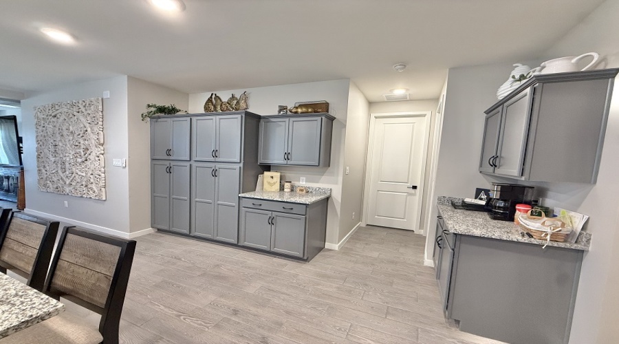 7548 E 35th Lane, Arizona, 3 Bedrooms Bedrooms, 0 ,3 BathroomsBathrooms,Single Family Home,For Rent,0,2062