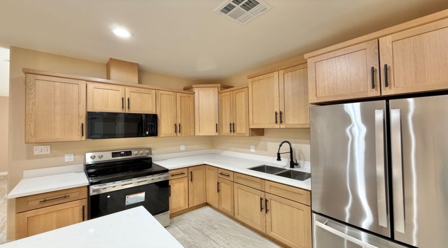 10197 S Monsoon Ave, Yuma, Arizona 85367, 3 Bedrooms Bedrooms, 0 ,2 BathroomsBathrooms,Single Family Home,For Rent,0,2063