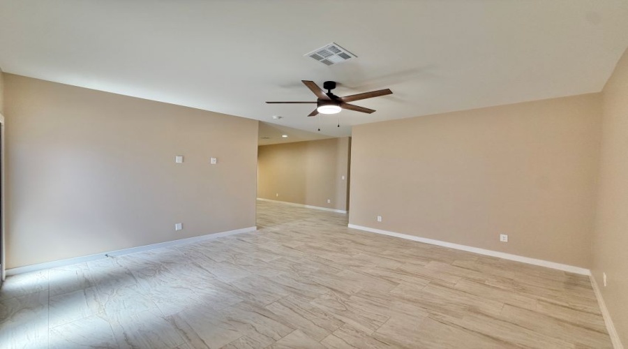10197 S Monsoon Ave, Yuma, Arizona 85367, 3 Bedrooms Bedrooms, 0 ,2 BathroomsBathrooms,Single Family Home,For Rent,0,2063