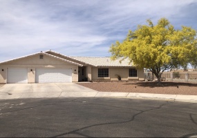 4028 S Sagebrush Avenue, Yuma, Arizona 85365, 3 Bedrooms Bedrooms, 0 ,2 BathroomsBathrooms,Single Family Home,For Rent,0,2065