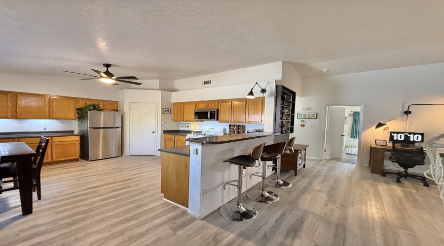4028 S Sagebrush Avenue, Yuma, Arizona 85365, 3 Bedrooms Bedrooms, 0 ,2 BathroomsBathrooms,Single Family Home,For Rent,0,2065 4028 S Sagebrush Avenue, Yuma, Arizona 85365, 3 Bedrooms Bedrooms, 0 ,2 BathroomsBathrooms,Single Family Home,For Rent,0,2065