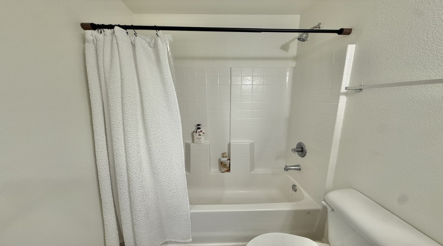 7893 E 45th Place, Yuma, Arizona 85365, 3 Bedrooms Bedrooms, 0 ,2 BathroomsBathrooms,Single Family Home,For Rent,0,2066
