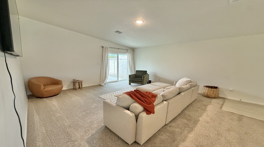 7893 E 45th Place, Yuma, Arizona 85365, 3 Bedrooms Bedrooms, 0 ,2 BathroomsBathrooms,Single Family Home,For Rent,0,2066