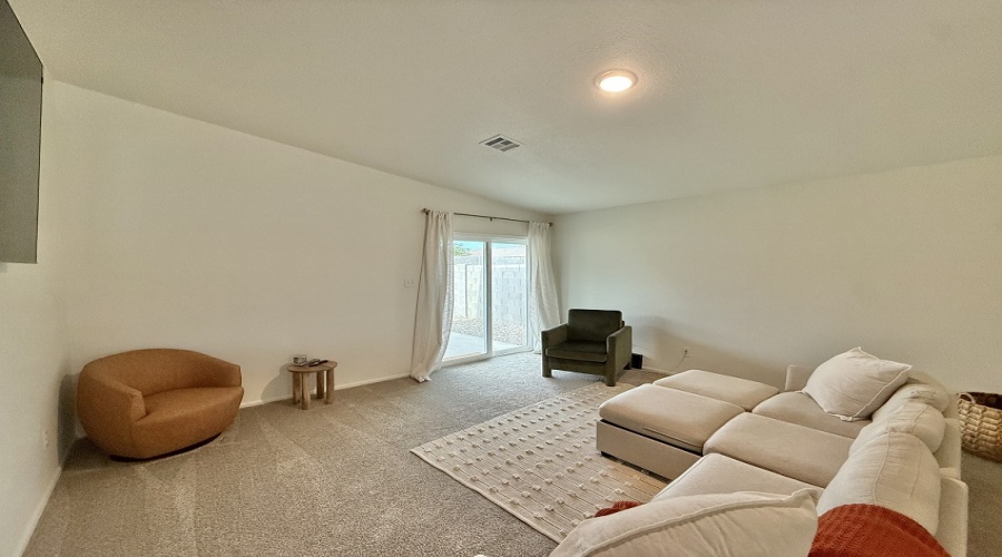 7893 E 45th Place, Yuma, Arizona 85365, 3 Bedrooms Bedrooms, 0 ,2 BathroomsBathrooms,Single Family Home,For Rent,0,2066