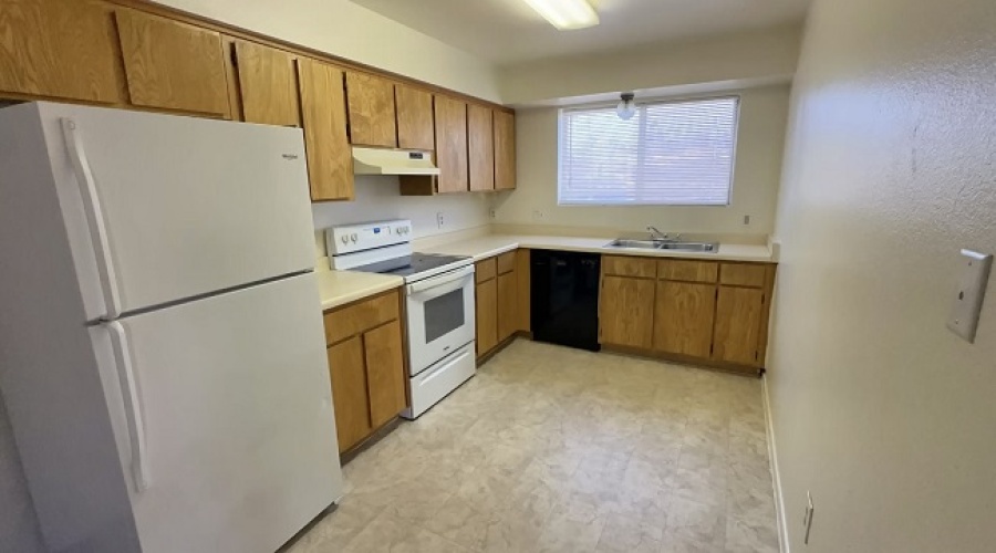 2950 S Mary Ave #30, Yuma, Arizona 85365, 2 Bedrooms Bedrooms, 0 ,0,Apartment,For Rent,0,2070