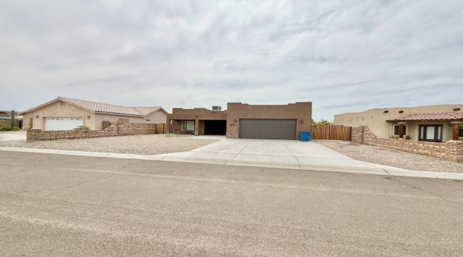 13400 S Brentwood Way, Yuma, Arizona 85364, 3 Bedrooms Bedrooms, 0 ,2 BathroomsBathrooms,Single Family Home,For Rent,0,2079