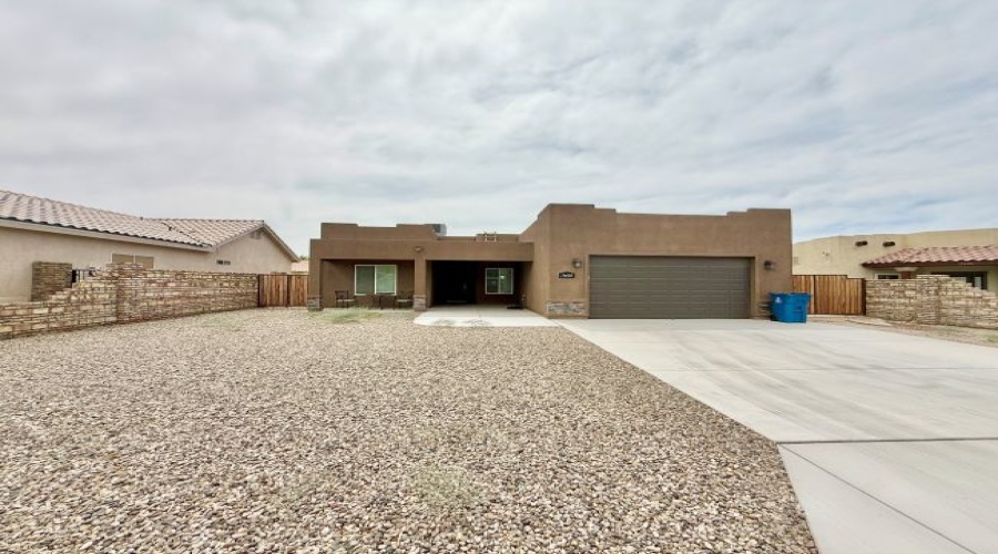 13400 S Brentwood Way, Yuma, Arizona 85364, 3 Bedrooms Bedrooms, 0 ,2 BathroomsBathrooms,Single Family Home,For Rent,0,2079