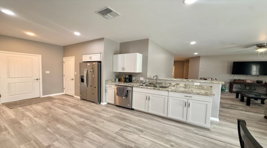 13400 S Brentwood Way, Yuma, Arizona 85364, 3 Bedrooms Bedrooms, 0 ,2 BathroomsBathrooms,Single Family Home,For Rent,0,2079