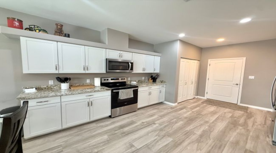 13400 S Brentwood Way, Yuma, Arizona 85364, 3 Bedrooms Bedrooms, 0 ,2 BathroomsBathrooms,Single Family Home,For Rent,0,2079