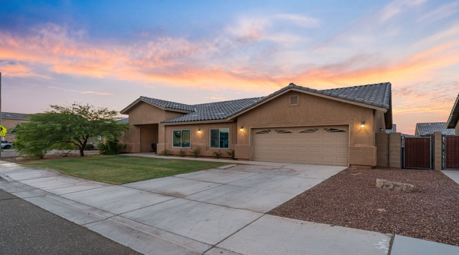 5904 E 45 Place, Arizona, 4 Bedrooms Bedrooms, 0 ,3 BathroomsBathrooms,Single Family Home,For Rent,0,2089 5904 E 45 Place, Arizona, 4 Bedrooms Bedrooms, 0 ,3 BathroomsBathrooms,Single Family Home,For Rent,0,2089
