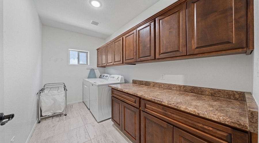 5904 E 45 Place, Arizona, 4 Bedrooms Bedrooms, 0 ,3 BathroomsBathrooms,Single Family Home,For Rent,0,2089 5904 E 45 Place, Arizona, 4 Bedrooms Bedrooms, 0 ,3 BathroomsBathrooms,Single Family Home,For Rent,0,2089