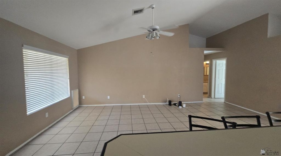 1541 S 34 AVENUE 1541 S 34 AVENUE, Yuma, Arizona, 4 Bedrooms Bedrooms, 0 ,2 BathroomsBathrooms,Single Family Home,For Rent,1541 S 34 AVENUE,0,2094