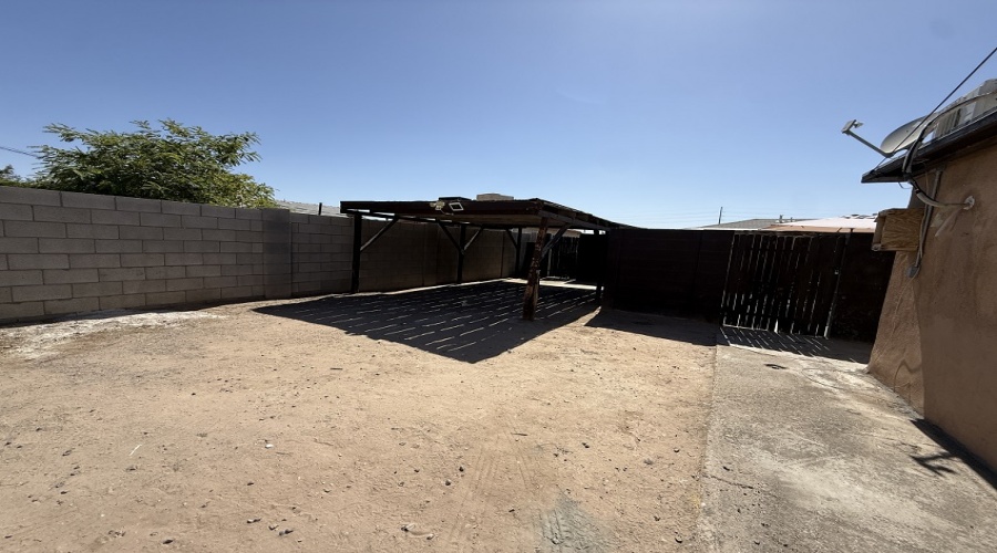 1805 S 11th Avenue, Arizona, 2 Bedrooms Bedrooms, 0 ,1 BathroomBathrooms,Single Family Home,For Rent,0,2095
