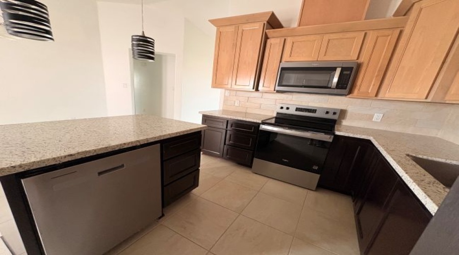 10821 E 46th Lane, Yuma, Arizona 85367, 3 Bedroom Bedrooms, 0 ,2 BathroomBathrooms,Single Family Home,For Rent,10821 E 46th Lane,0,2096