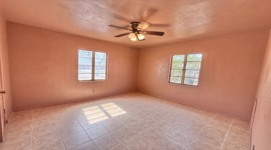 1850 S 10th Ave, Yuma, Arizona 85364, 3 Bedrooms Bedrooms, 0 ,2 BathroomsBathrooms,Single Family Home,For Rent,0,2101