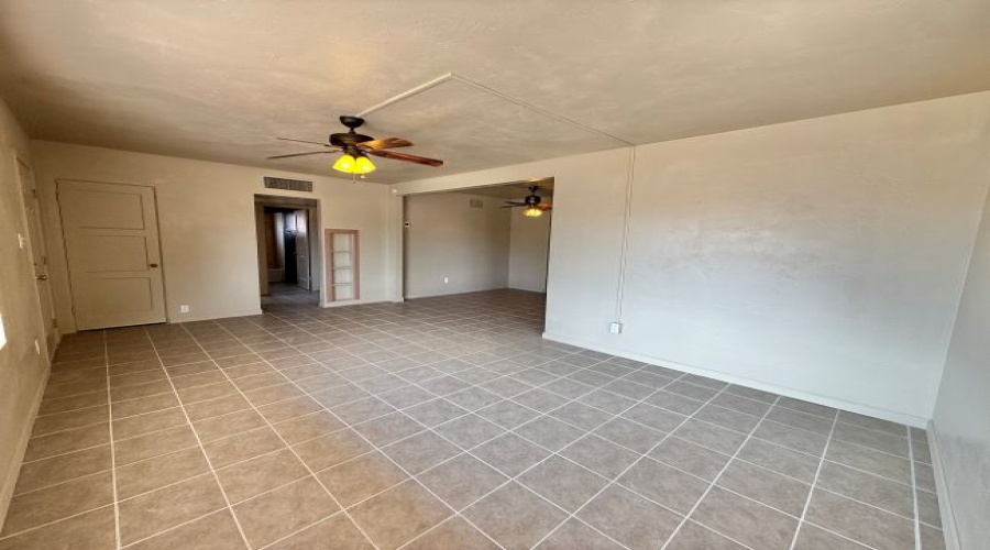 1850 S 10th Ave, Yuma, Arizona 85364, 3 Bedrooms Bedrooms, 0 ,2 BathroomsBathrooms,Single Family Home,For Rent,0,2101