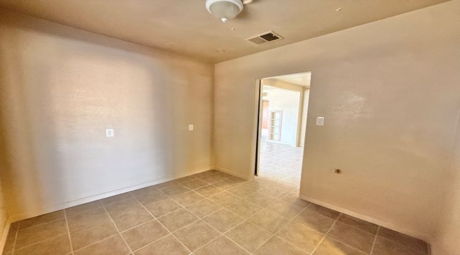 1850 S 10th Ave, Yuma, Arizona 85364, 3 Bedrooms Bedrooms, 0 ,2 BathroomsBathrooms,Single Family Home,For Rent,0,2101