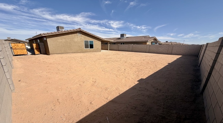 4668 S Desert Willow Way, Yuma, Arizona 85364, 0 , 0 ,0,Single Family Home,For Rent,0,2102