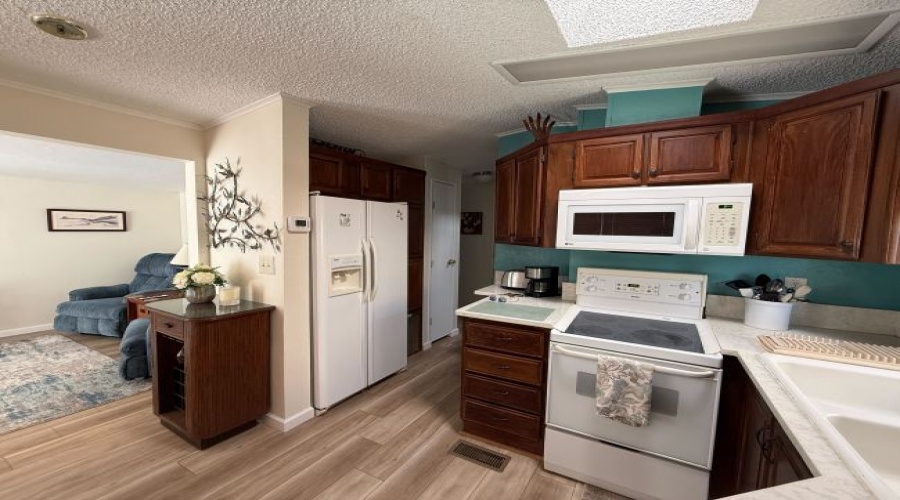 5707 E 32nd St #1300, Yuma, Arizona 85364, 2 Bedrooms Bedrooms, 0 ,1 BathroomBathrooms,Single Family Home,For Rent,0,2105 5707 E 32nd St #1300, Yuma, Arizona 85364, 2 Bedrooms Bedrooms, 0 ,1 BathroomBathrooms,Single Family Home,For Rent,0,2105