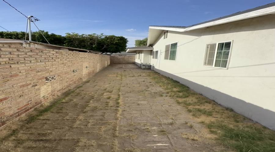 2227 W 17th St, Yuma, Arizona 85364, 3 Bedroom Bedrooms, 0 ,2 BathroomBathrooms,Single Family Home,For Rent,0,2107