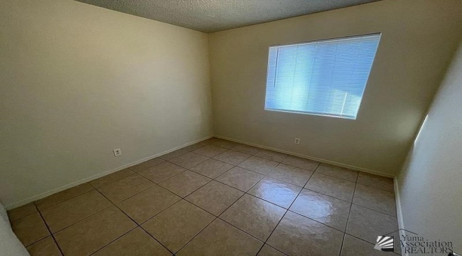 3157 W 31st Lane, Yuma, Arizona 85364, 3 Bedroom Bedrooms, 0 ,2 BathroomBathrooms,Single Family Home,For Rent,0,2109