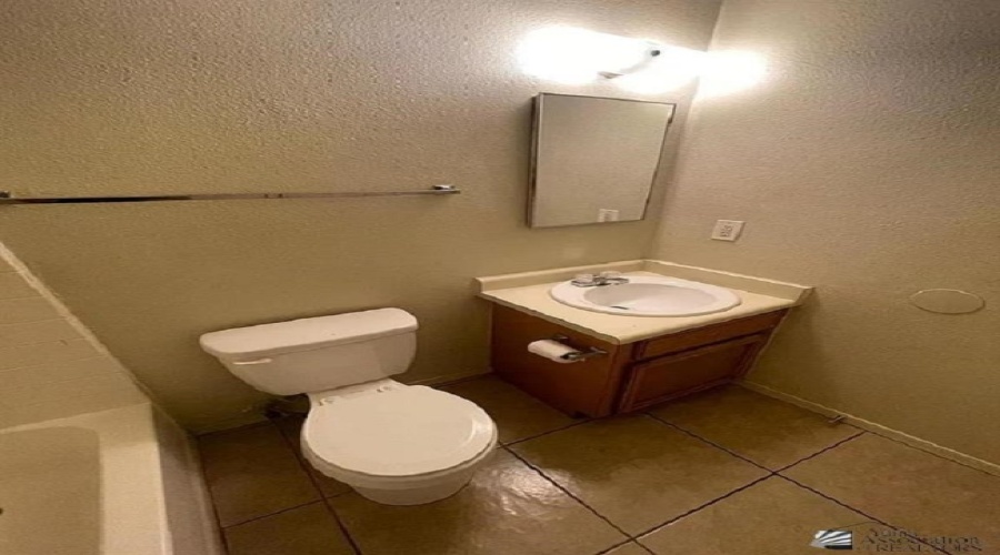 3157 W 31st Lane, Yuma, Arizona 85364, 3 Bedroom Bedrooms, 0 ,2 BathroomBathrooms,Single Family Home,For Rent,0,2109