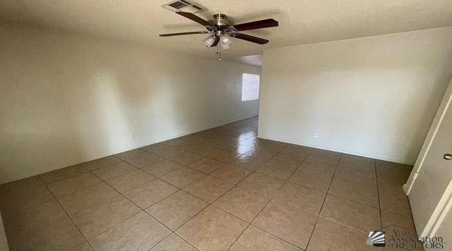3157 W 31st Lane, Yuma, Arizona 85364, 3 Bedroom Bedrooms, 0 ,2 BathroomBathrooms,Single Family Home,For Rent,0,2109