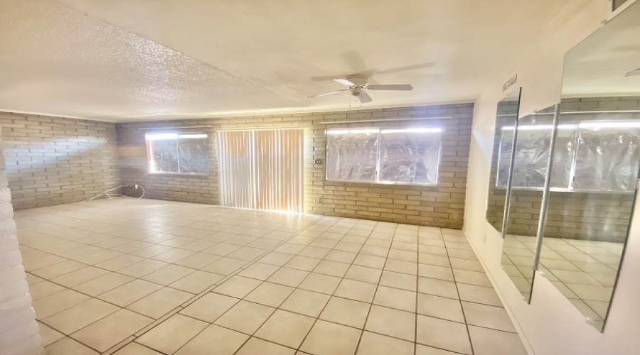 2176 S 10th Avenue, Yuma, Arizona 85364, 2 Bedroom Bedrooms, 0 ,2 BathroomBathrooms,Condo,For Rent,2176 S 10th Avenue,0,2117