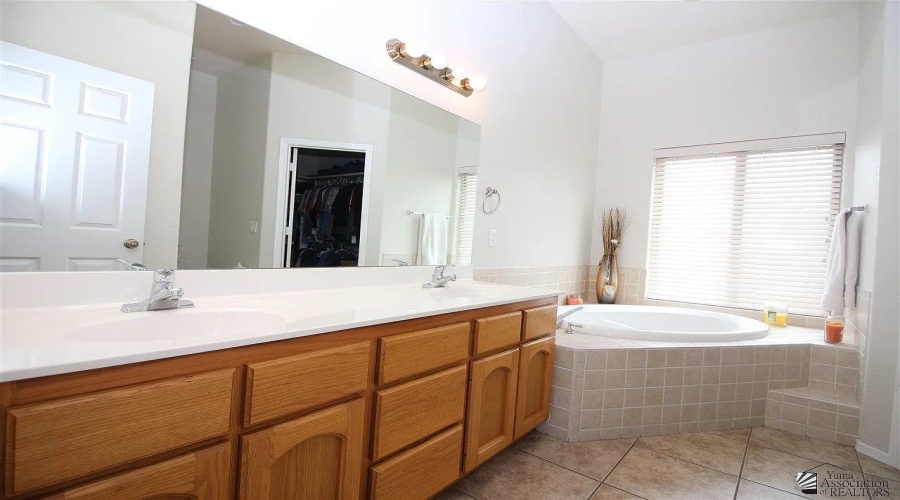 10704 E 39th Lane, Yuma, Arizona 85367, 4 Bedroom Bedrooms, 0 ,2 BathroomBathrooms,Single Family Home,For Rent,10704 E 39th Lane,0,2126