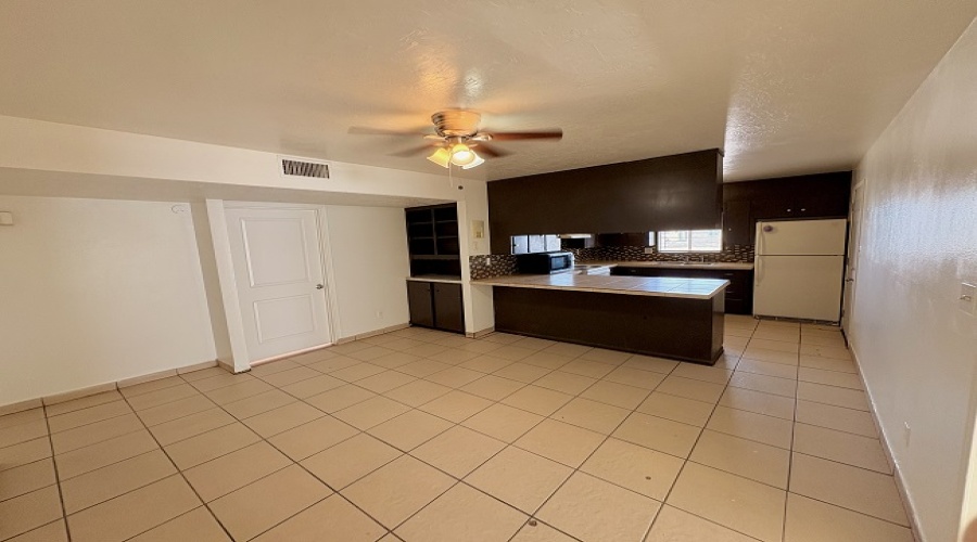 800 W 28th St., Yuma, Arizona 85364, 5 Bedrooms Bedrooms, 0 ,3 BathroomsBathrooms,Single Family Home,For Rent,0,1157