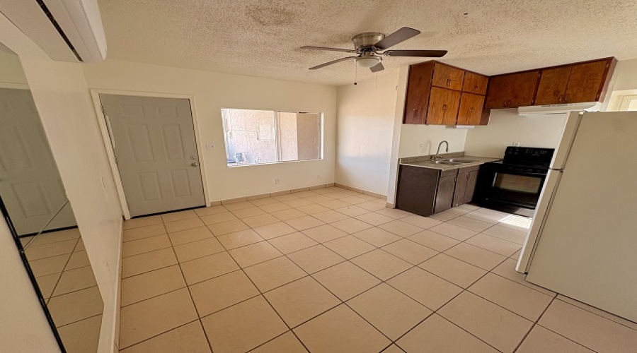 800 W 28th St., Yuma, Arizona 85364, 5 Bedrooms Bedrooms, 0 ,3 BathroomsBathrooms,Single Family Home,For Rent,0,1157