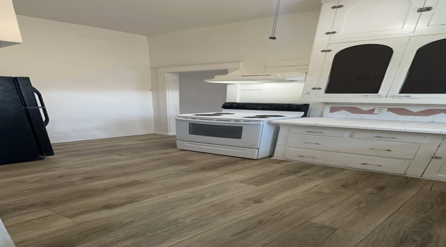 676 S 5th Ave, Yuma, Arizona 85364, 5 Bedrooms Bedrooms, ,3 BathroomsBathrooms,Single Family Home,For Rent,1171