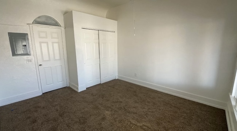 676 S 5th Ave, Yuma, Arizona 85364, 5 Bedrooms Bedrooms, ,3 BathroomsBathrooms,Single Family Home,For Rent,1171
