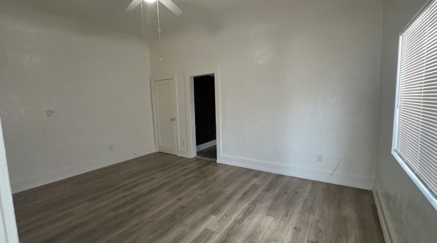 676 S 5th Ave, Yuma, Arizona 85364, 5 Bedrooms Bedrooms, ,3 BathroomsBathrooms,Single Family Home,For Rent,1171