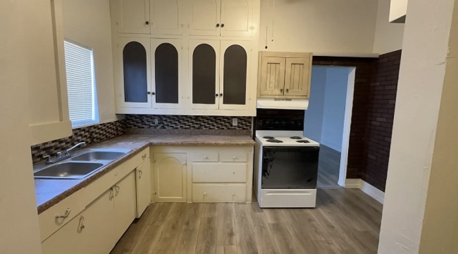676 S 5th Ave, Yuma, Arizona 85364, 5 Bedrooms Bedrooms, ,3 BathroomsBathrooms,Single Family Home,For Rent,1171