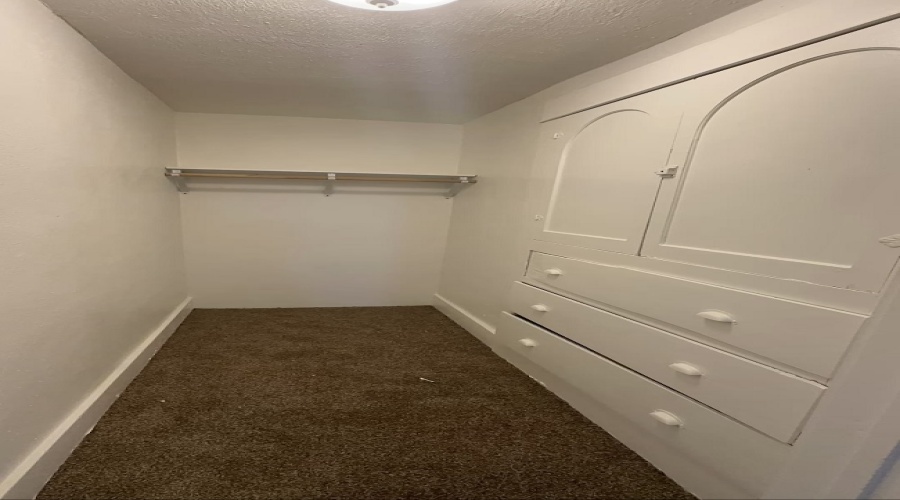 676 S 5th Ave, Yuma, Arizona 85364, 5 Bedrooms Bedrooms, ,3 BathroomsBathrooms,Single Family Home,For Rent,1171
