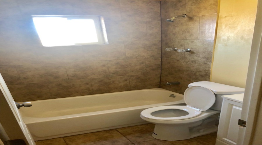 675 S 1st Ave, Yuma, Arizona 85364, 2 Bedrooms Bedrooms, 0 ,1 BathroomBathrooms,Apartment,For Rent,0,1224