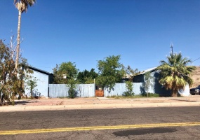 675 S 1st Ave, Yuma, Arizona 85364, 2 Bedrooms Bedrooms, 0 ,1 BathroomBathrooms,Apartment,For Rent,0,1224 675 S 1st Ave, Yuma, Arizona 85364, 2 Bedrooms Bedrooms, 0 ,1 BathroomBathrooms,Apartment,For Rent,0,1224