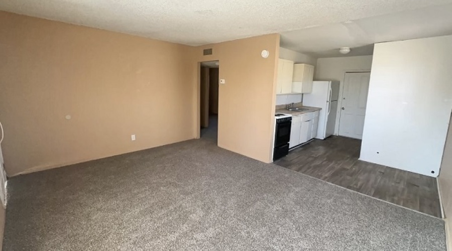 603 S El Prado Rd. #2, Yuma, Arizona 85364, 2 Bedrooms Bedrooms, 0 ,1 BathroomBathrooms,Apartment,For Rent,0,1323