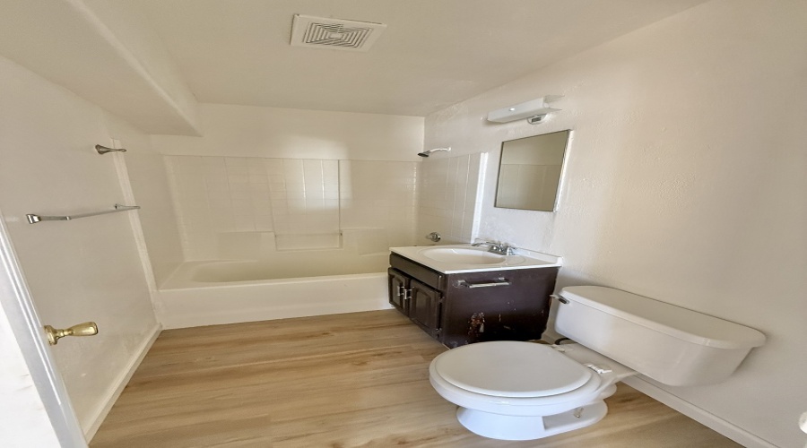 1060 W 11th St, Yuma, Arizona 85364, 2 Bedroom Bedrooms, 0 ,1 BathroomBathrooms,Apartment,For Rent,0,1335