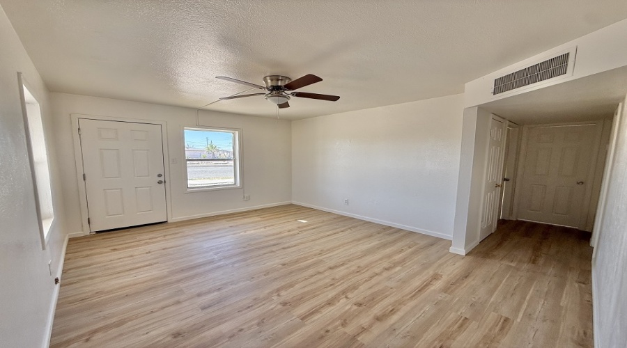 1060 W 11th St, Yuma, Arizona 85364, 2 Bedroom Bedrooms, 0 ,1 BathroomBathrooms,Apartment,For Rent,0,1335